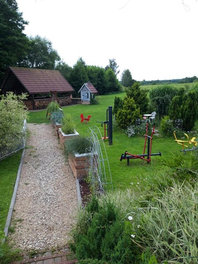 Bed and Breakfast Pensjonat Agroturystyczny Pod Modrzewiem Florczaki Exterior foto